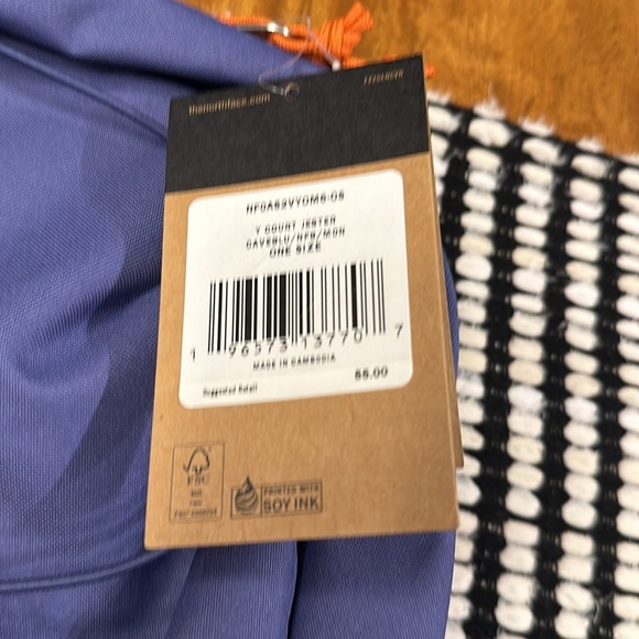 THE NORTH FACE Youth Court Jester Backpack - Picture 7 of 14